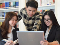 Parallel Lecture Program Universitas Tanri Abeng Jakart Nomor 8